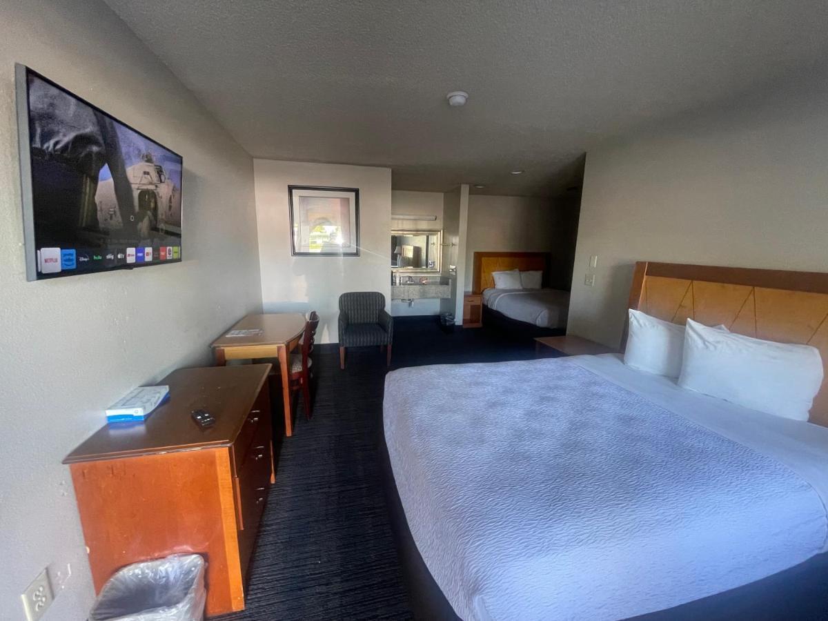 Skyway Inn - Seatac Eksteriør billede