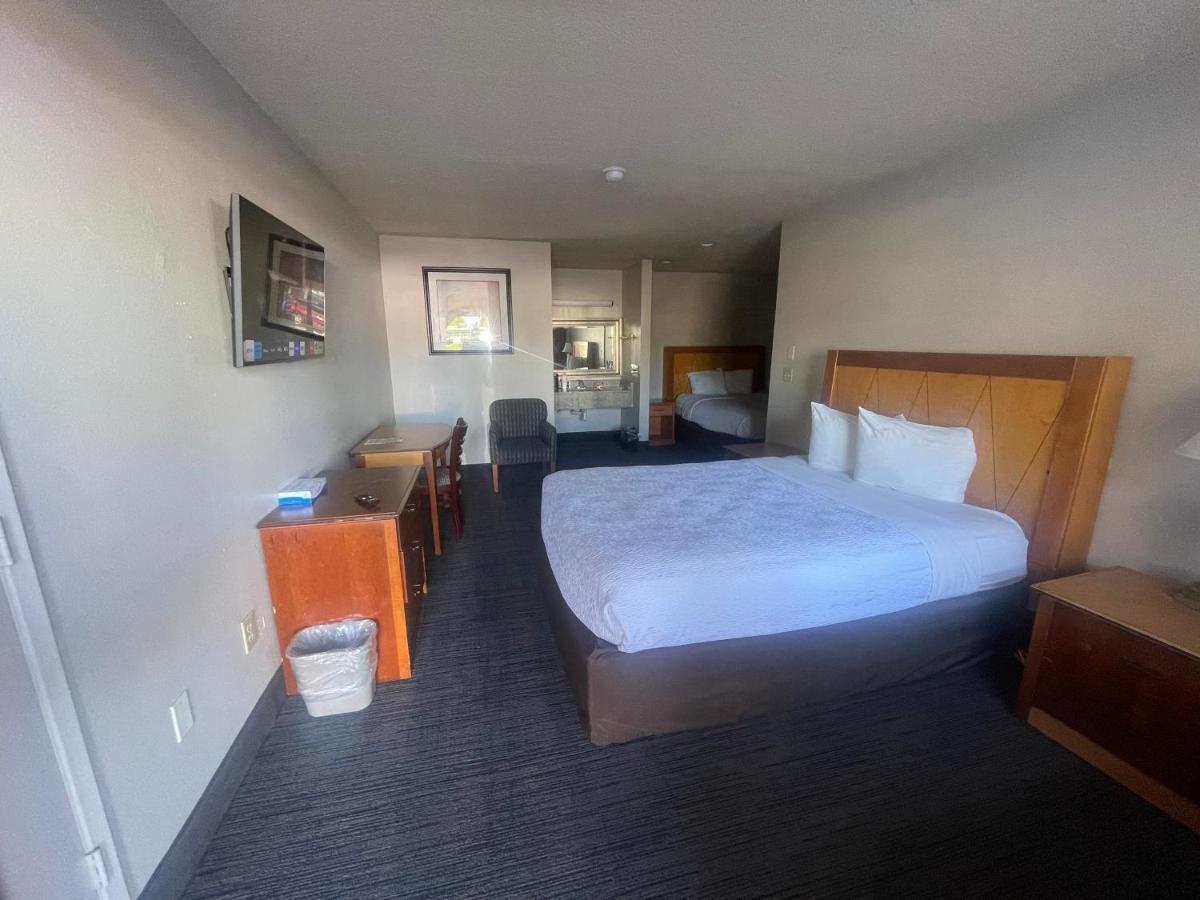 Skyway Inn - Seatac Eksteriør billede