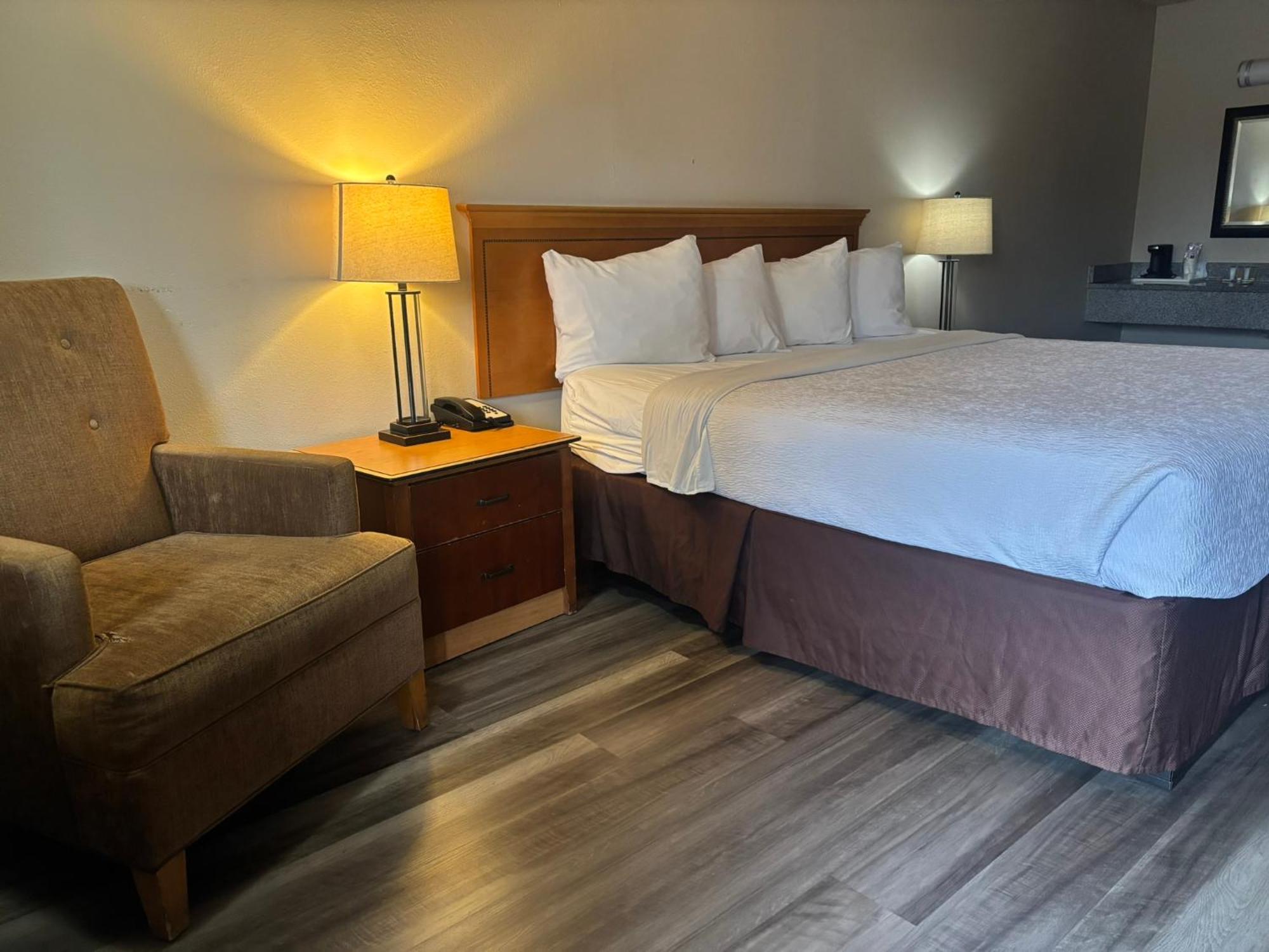 Skyway Inn - Seatac Eksteriør billede