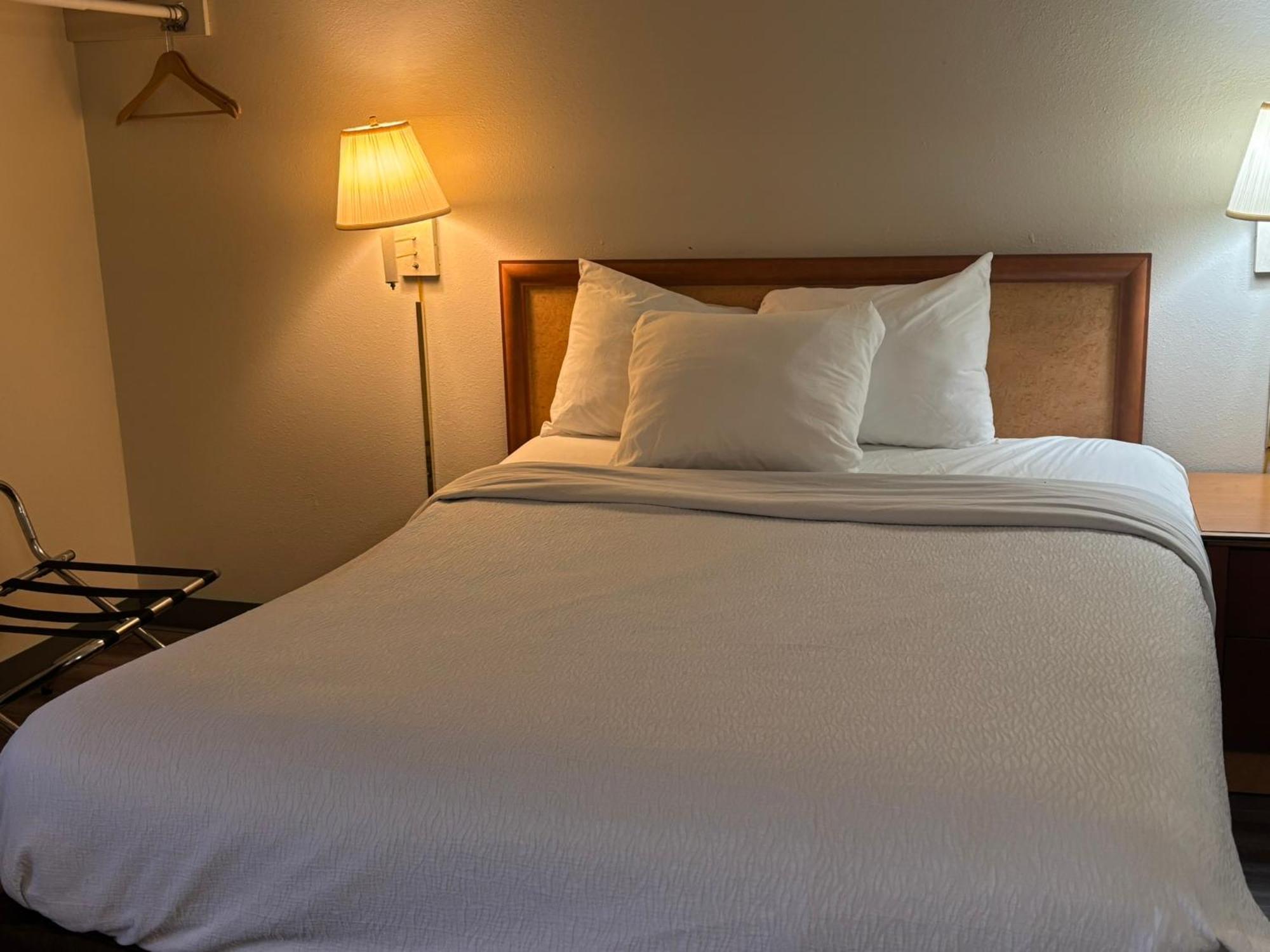 Skyway Inn - Seatac Eksteriør billede