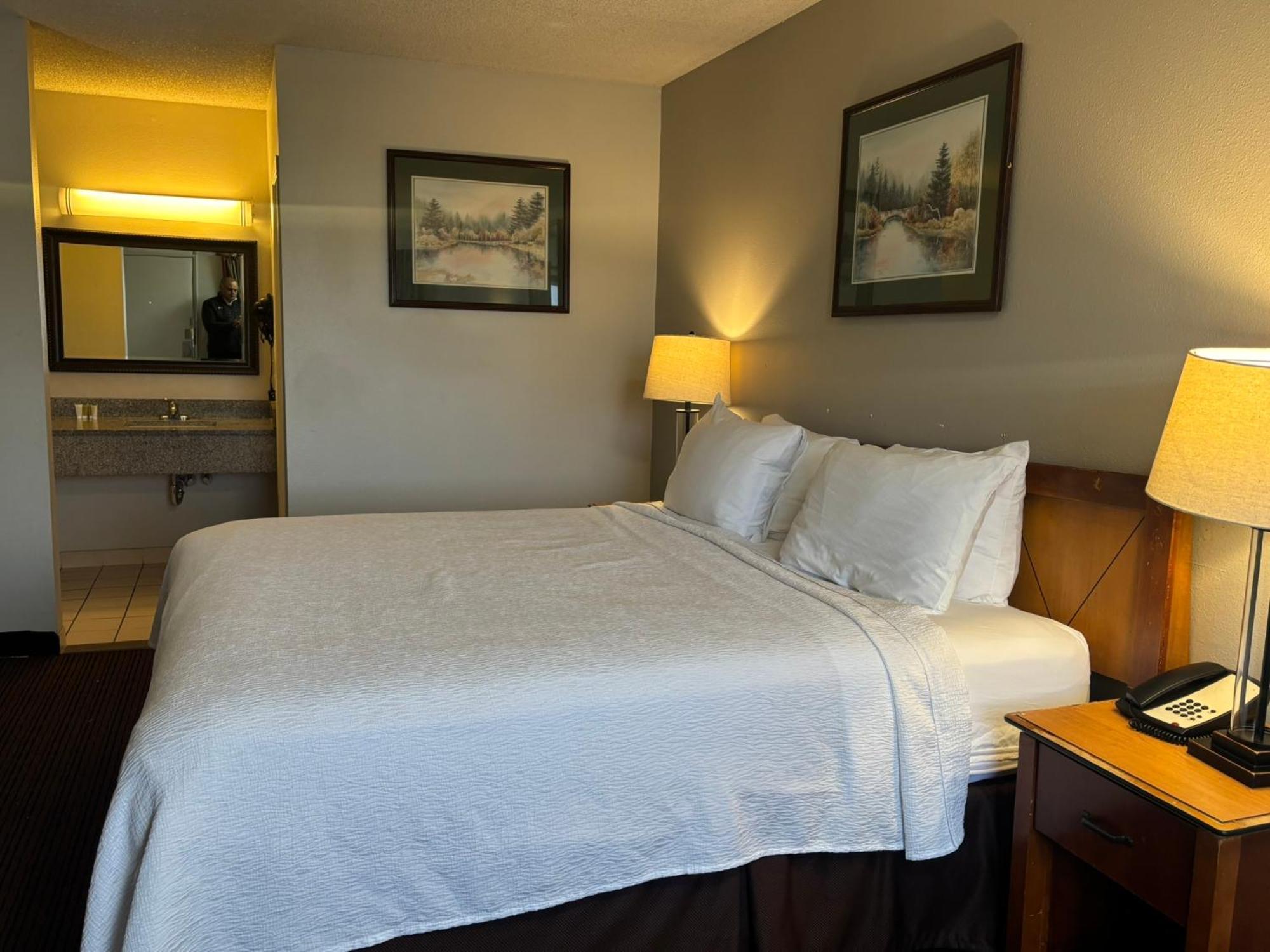 Skyway Inn - Seatac Eksteriør billede